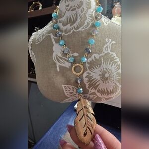 Beautiful Leaf Necklace